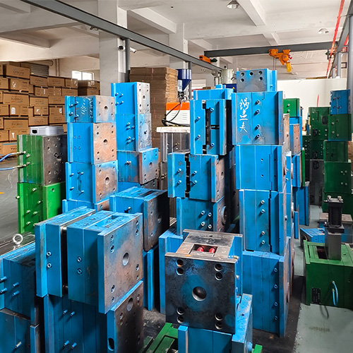 Custom Professional Plastic Injection Moulding