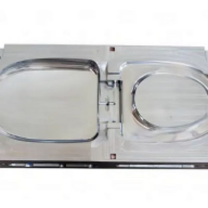 Car bumper molding