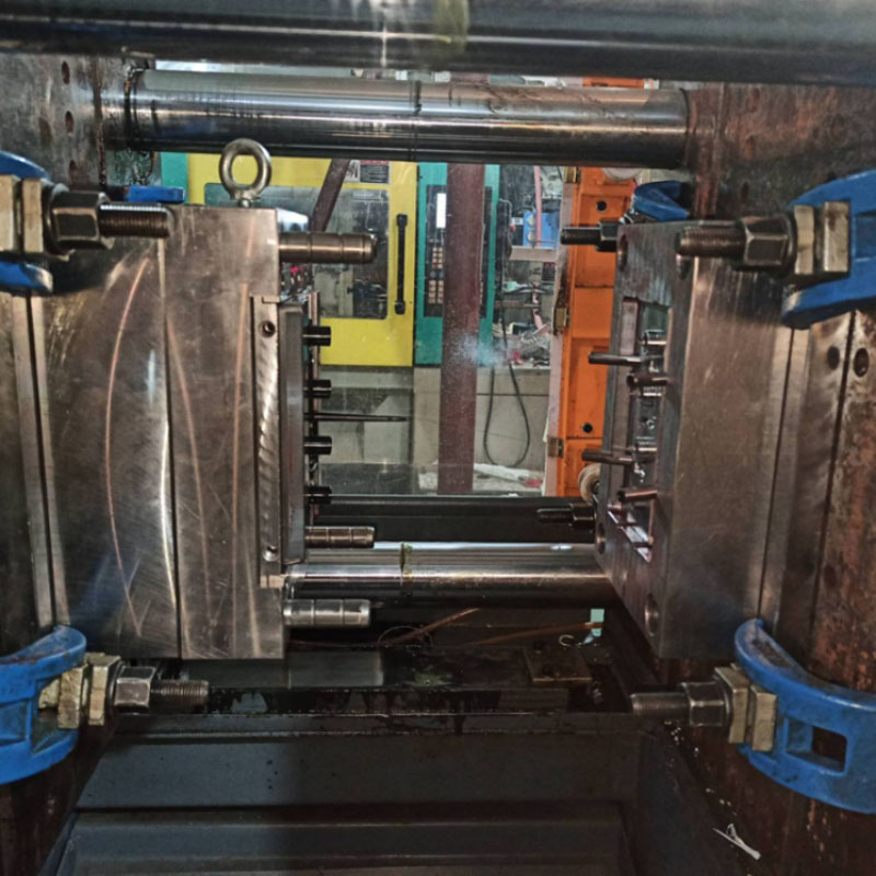 injection moulding service moulding