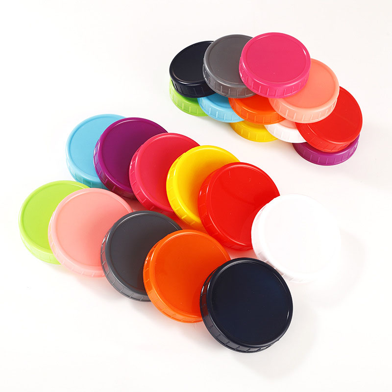 Mould injection for bottle caps